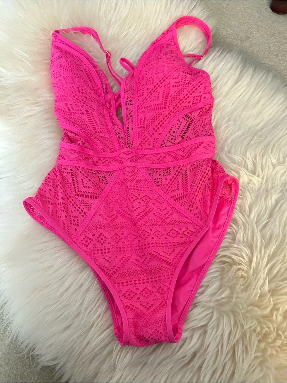 New season! Becca by Rebecca Virtue Color Play Show and Tell Plunge One Piece